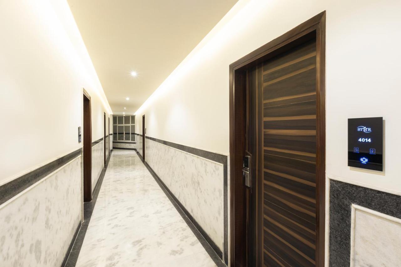 Hotel Star By Star Group- Near Delhi Airport نيودلهي المظهر الخارجي الصورة