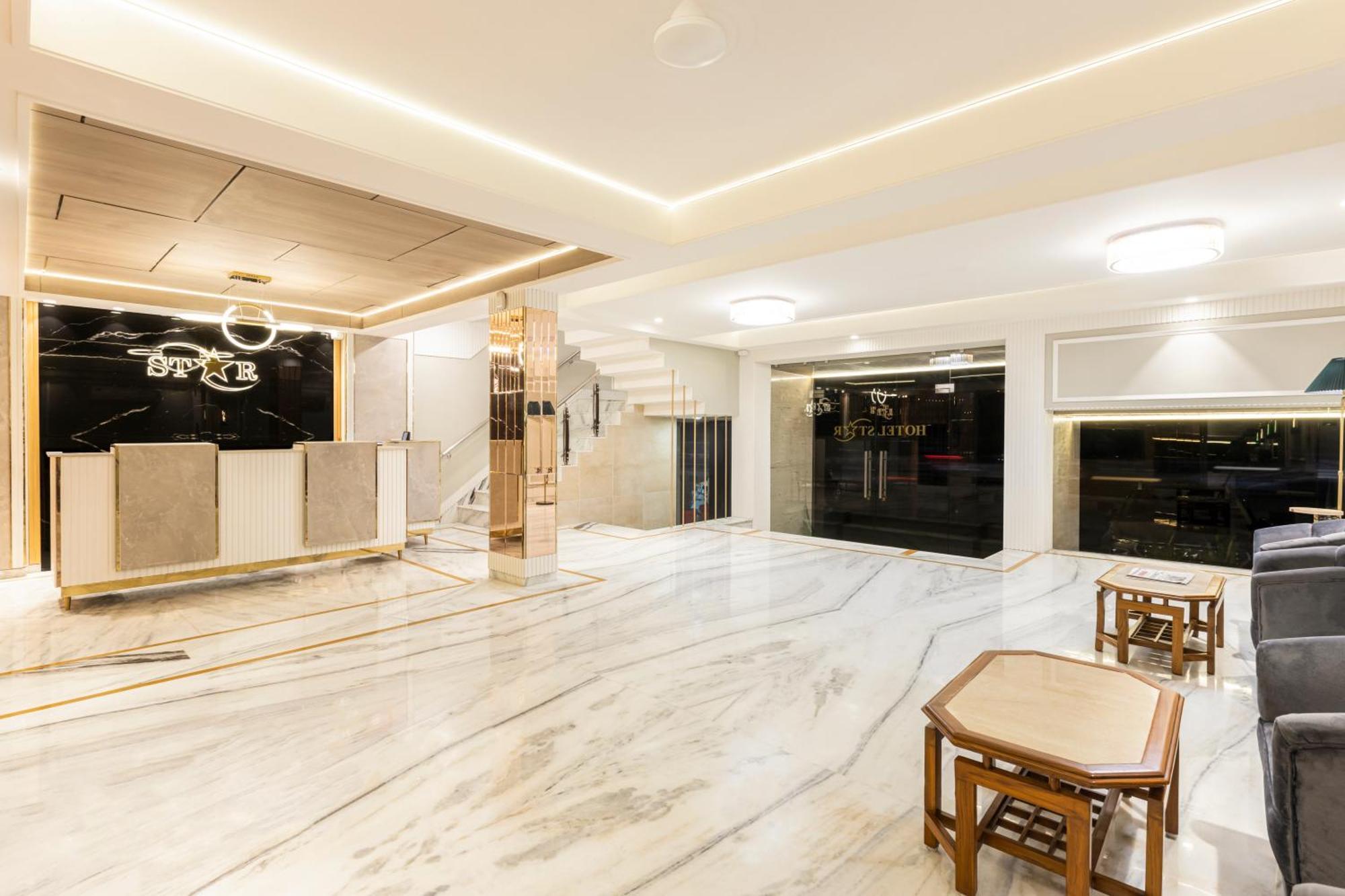 Hotel Star By Star Group- Near Delhi Airport نيودلهي المظهر الخارجي الصورة